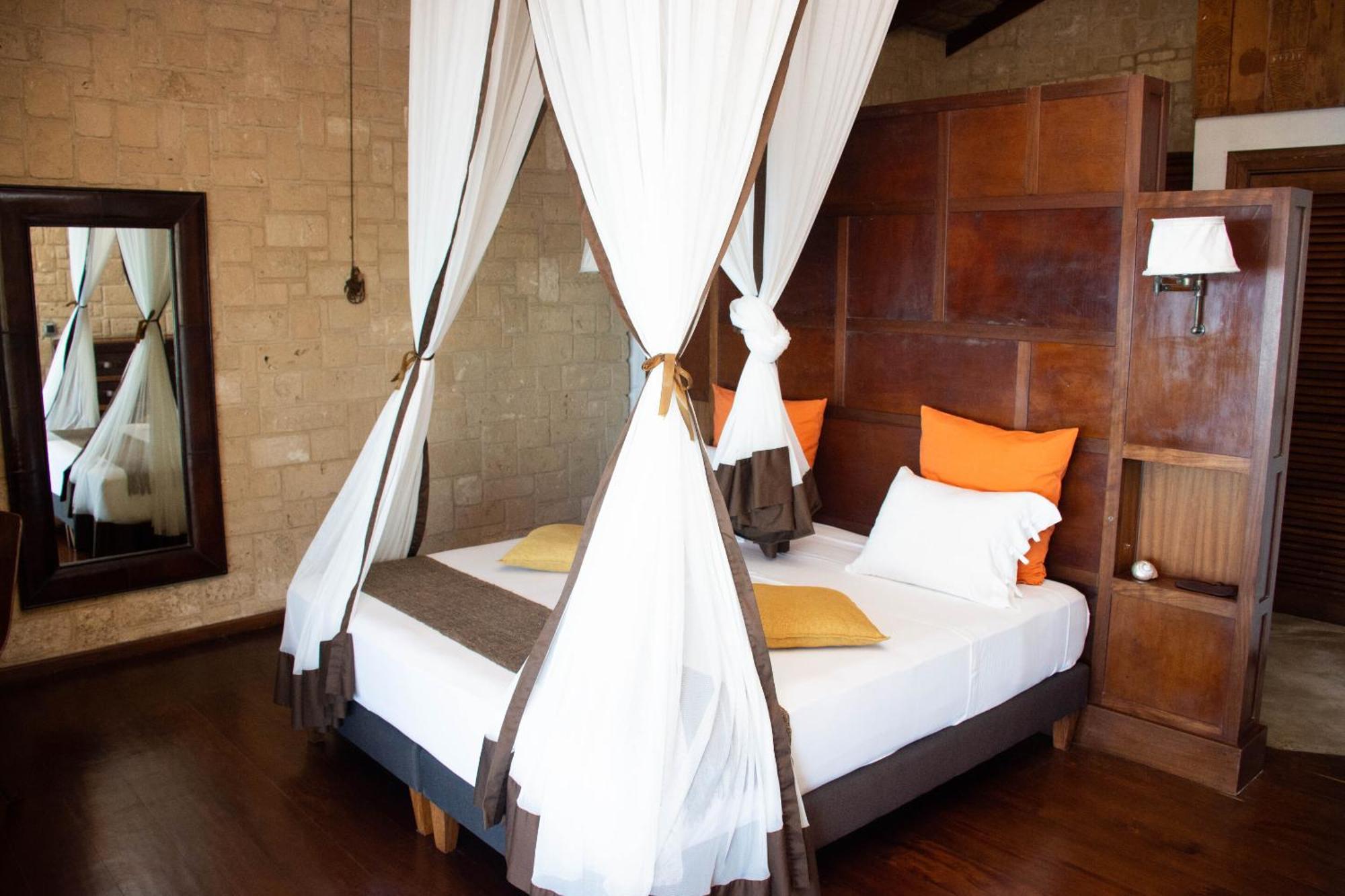 Bed and Breakfast Demeure De La Compagnie Generale Des Huiles Precieuses Ifaty Zimmer foto