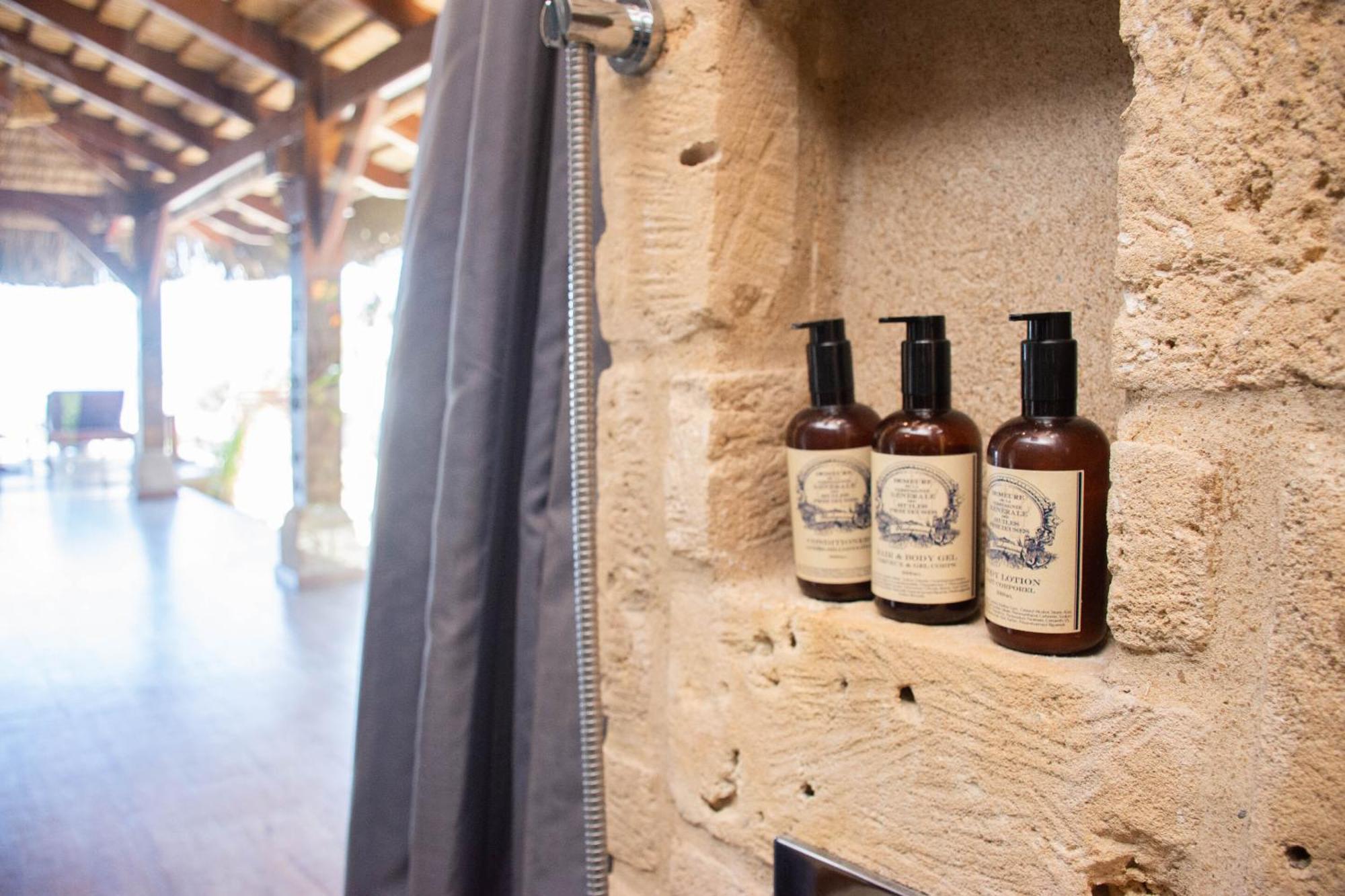 Bed and Breakfast Demeure De La Compagnie Generale Des Huiles Precieuses Ifaty Zimmer foto