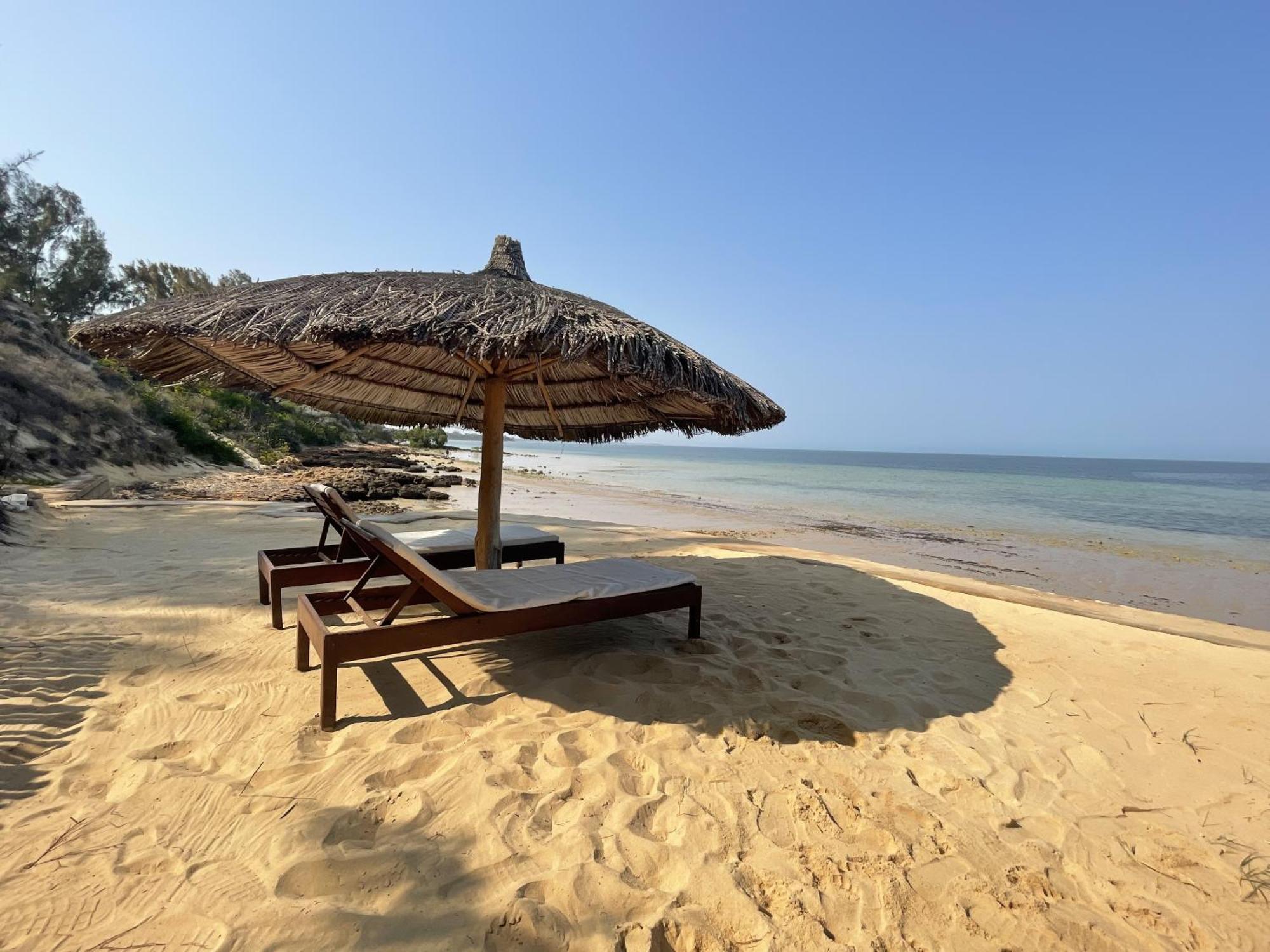Bed and Breakfast Demeure De La Compagnie Generale Des Huiles Precieuses Ifaty Exterior foto