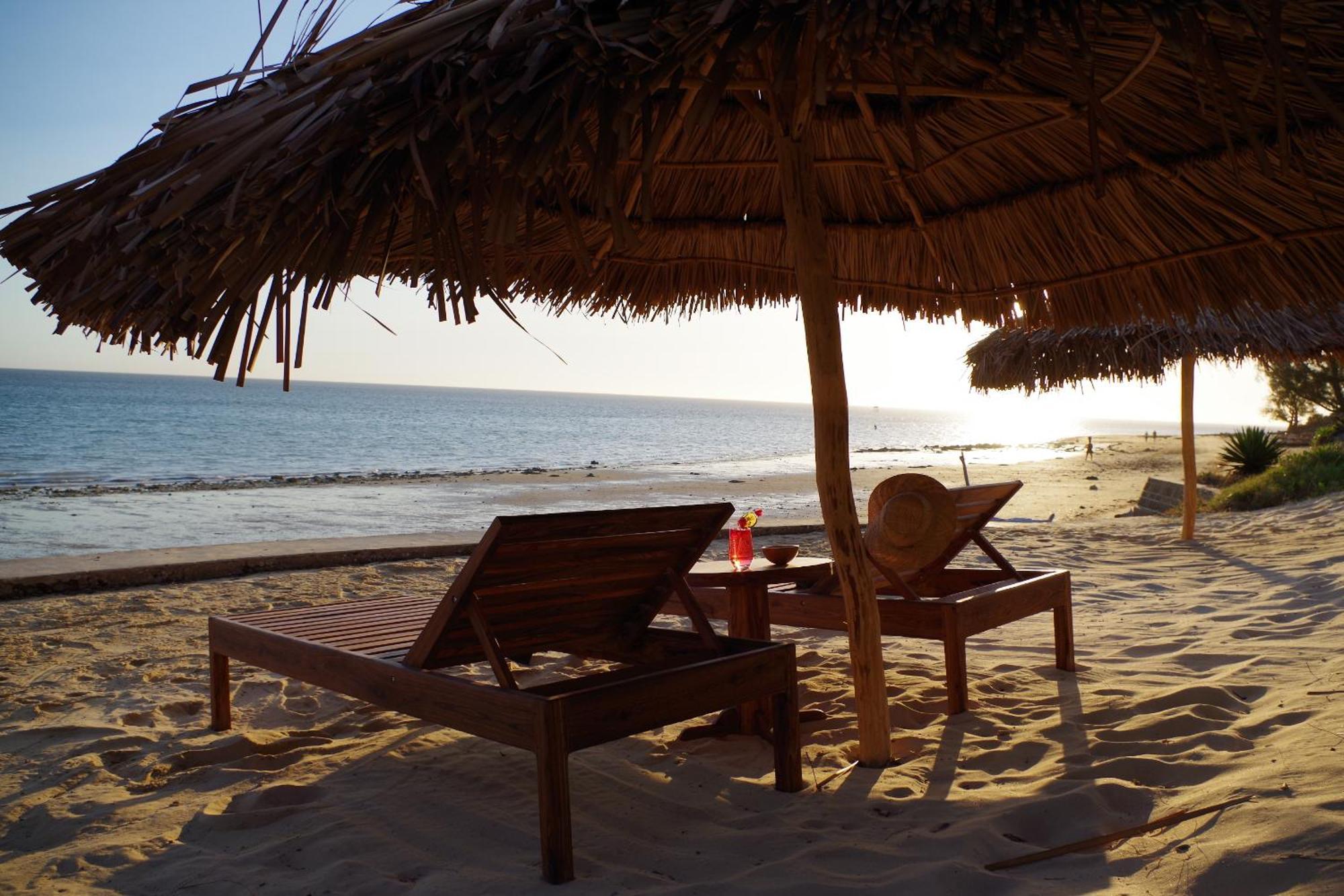 Bed and Breakfast Demeure De La Compagnie Generale Des Huiles Precieuses Ifaty Exterior foto
