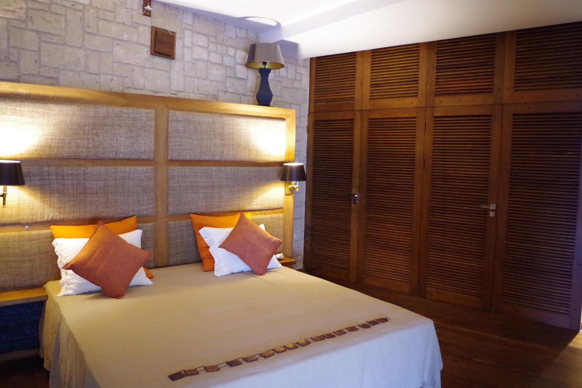Bed and Breakfast Demeure De La Compagnie Generale Des Huiles Precieuses Ifaty Exterior foto